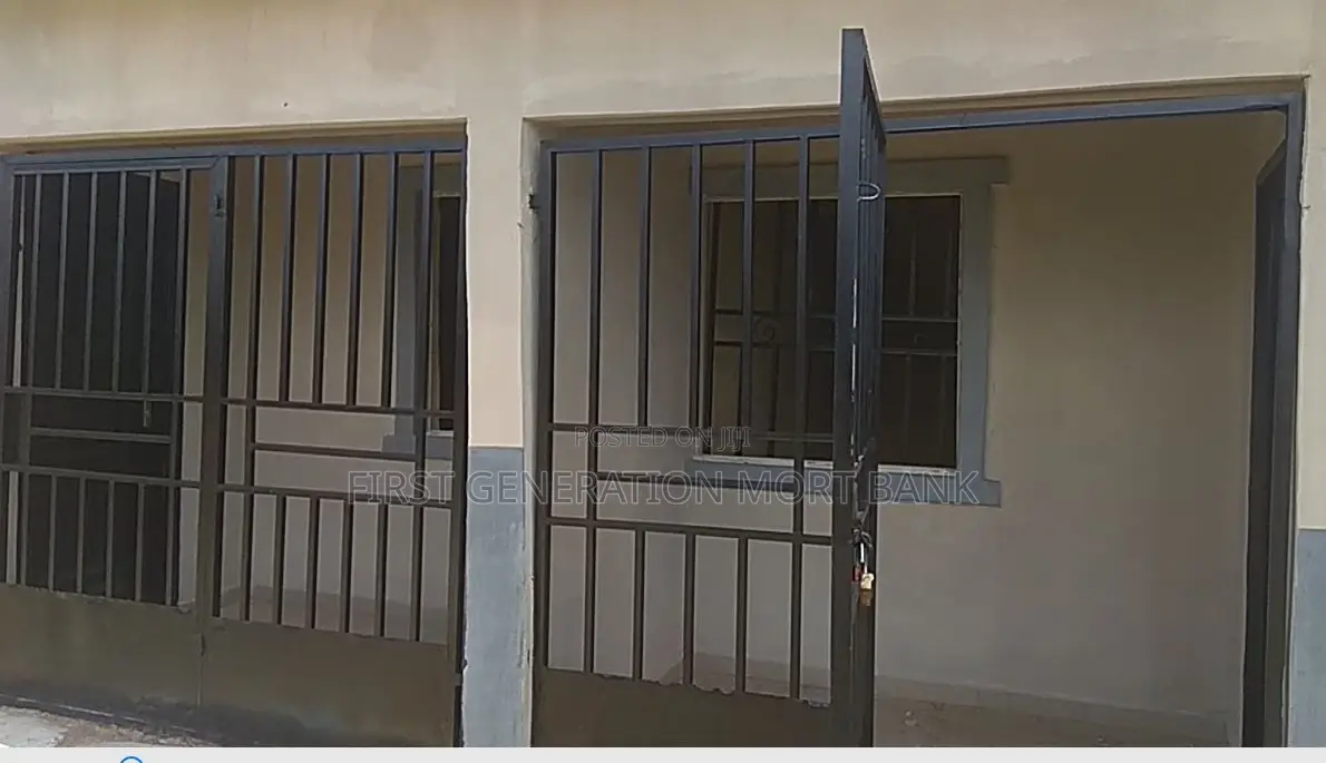 1bdrm Apartment in Lock House, Phase 4 / Jikwoyi for rent in Phase 4 / Jikwoyi