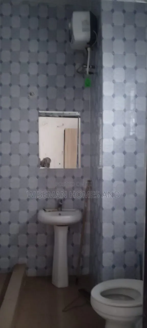 2bdrm Apartment in Ikota Lekki Gra for rent in Ikota