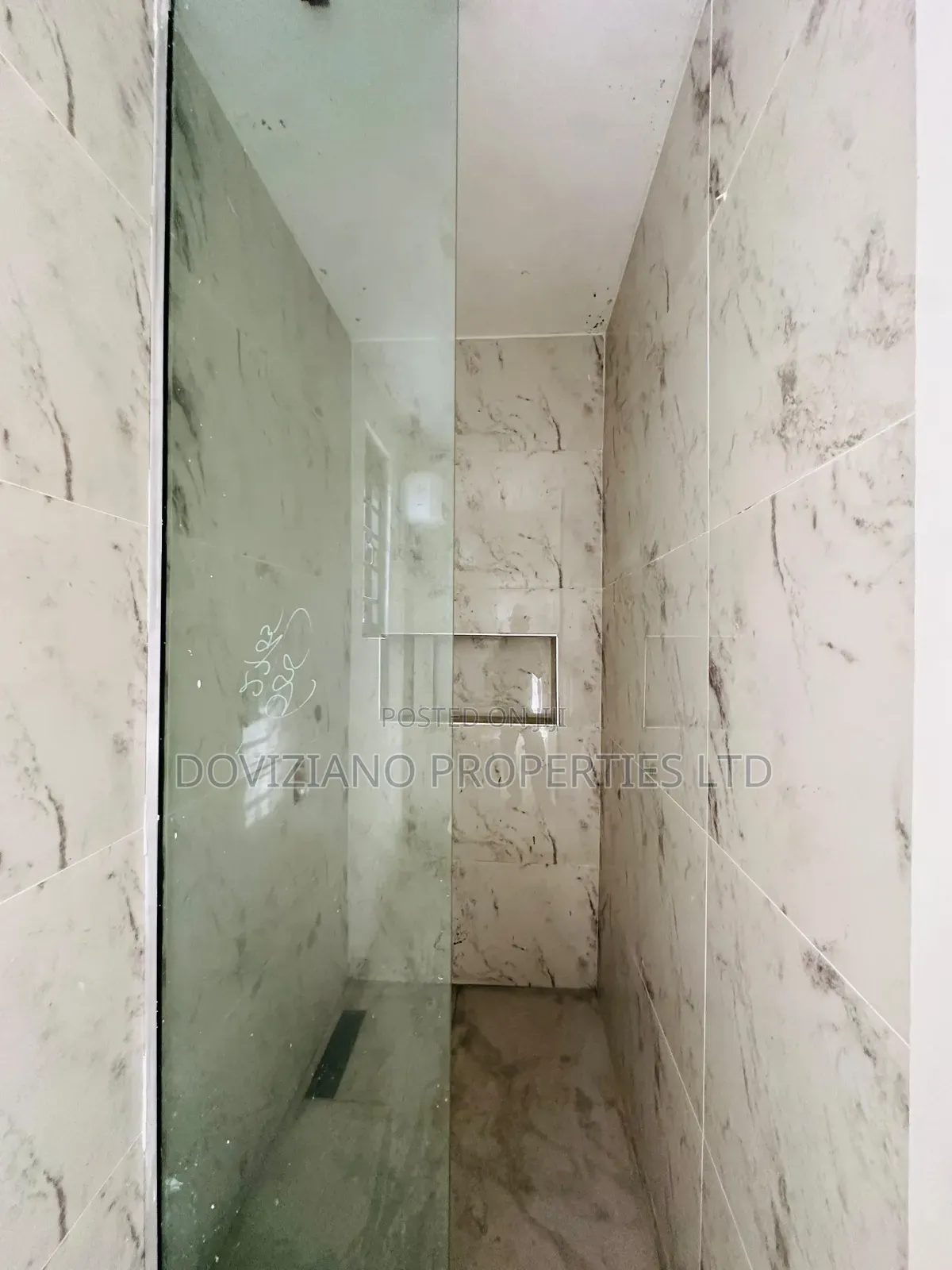 2bdrm Apartment in Lekki Phase 1 for sale in Lekki Phase 1