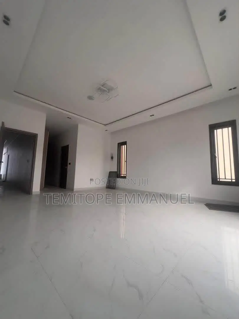 Furnished 4bdrm Apartment in Ikeja GRA for sale in Ikeja GRA