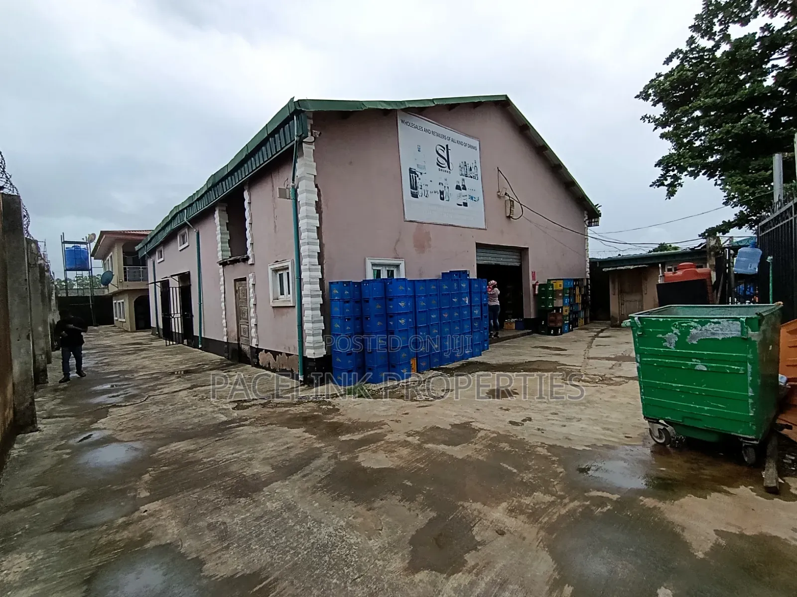 4bdrm Block of Flats in Ipaja / Ipaja for sale in Ipaja / Ipaja