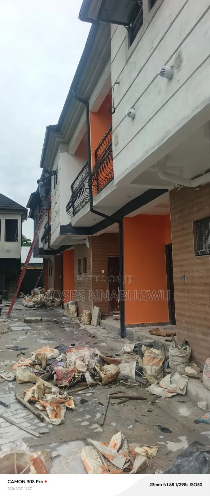 2bdrm Duplex in Apamini Axis, Woji for rent in Woji
