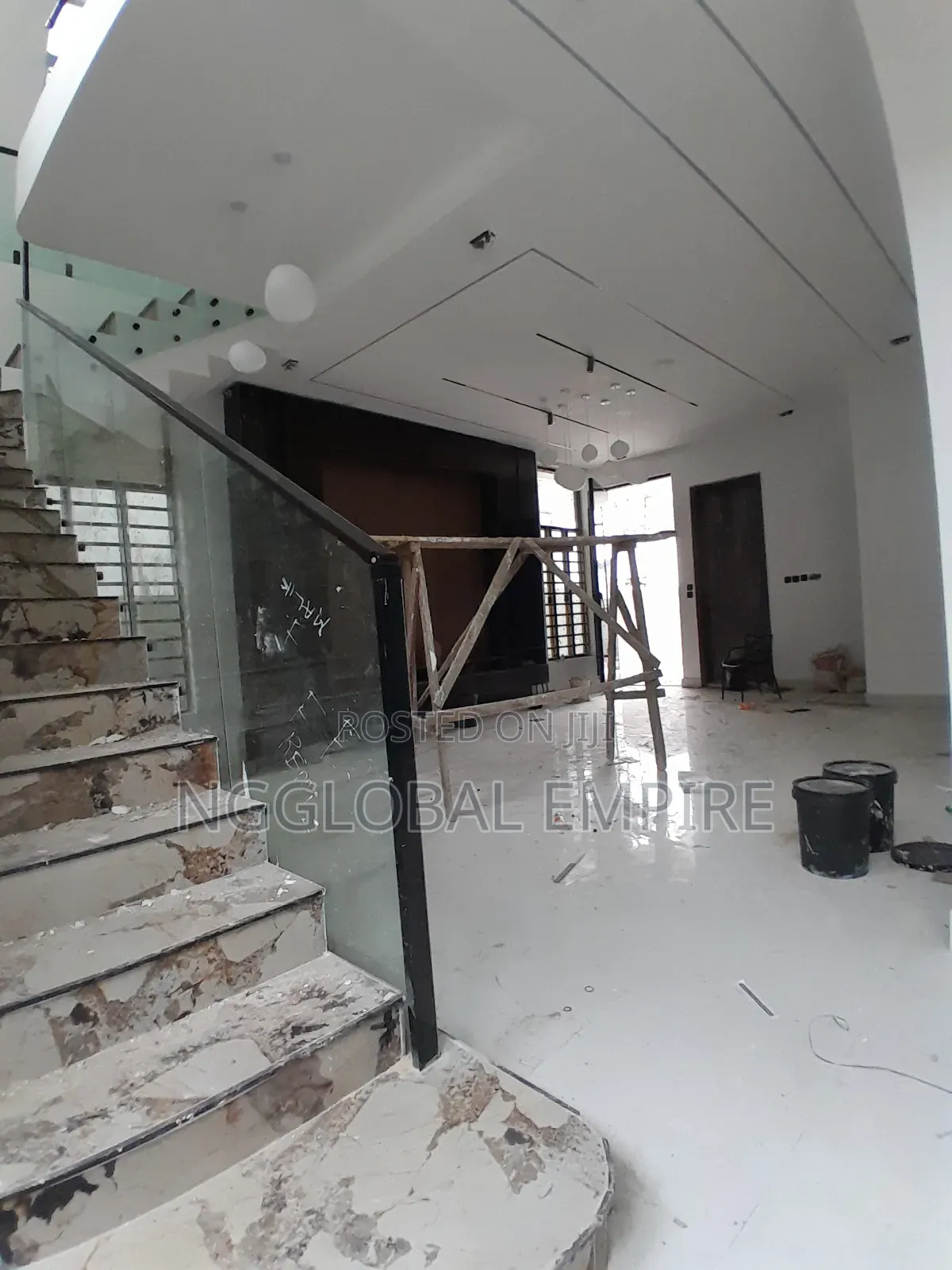 4bdrm Duplex in Royal Pine, Chevron for sale in Chevron