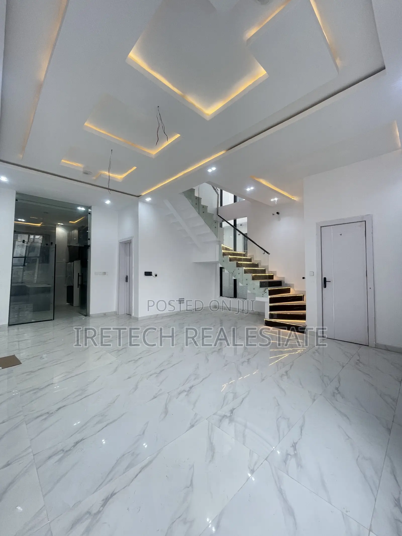 4bdrm Duplex in Chevron Well Secured for sale in Chevron