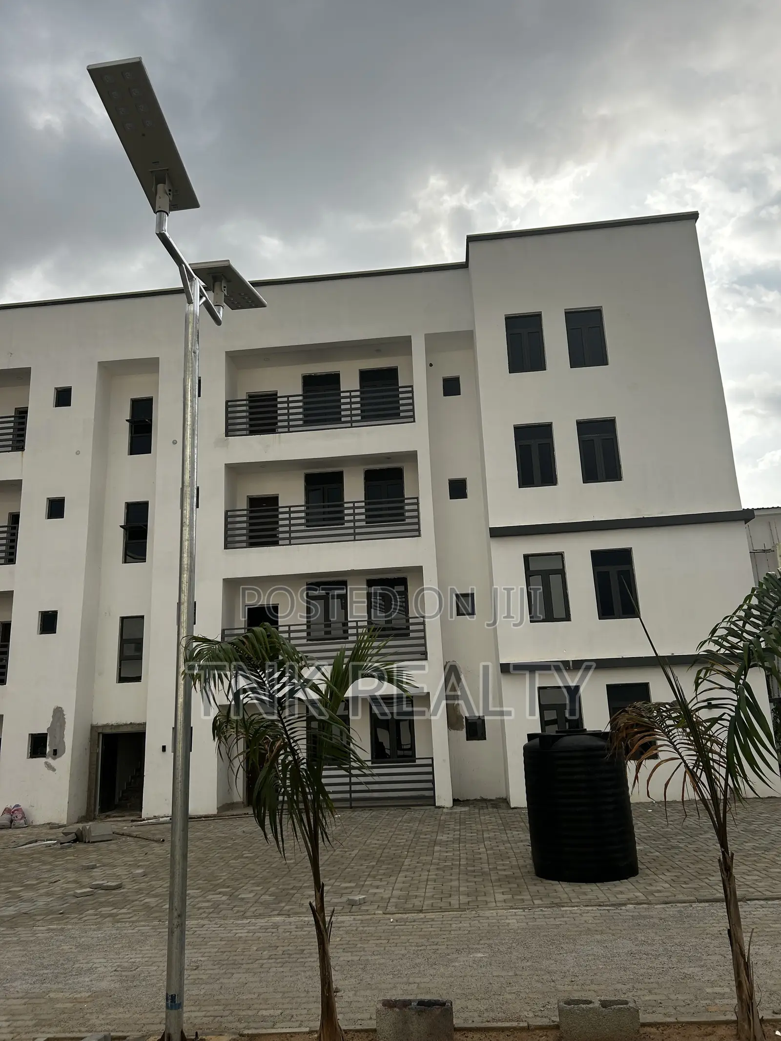 3bedroom Flat With Bq for Sale in Mabushi