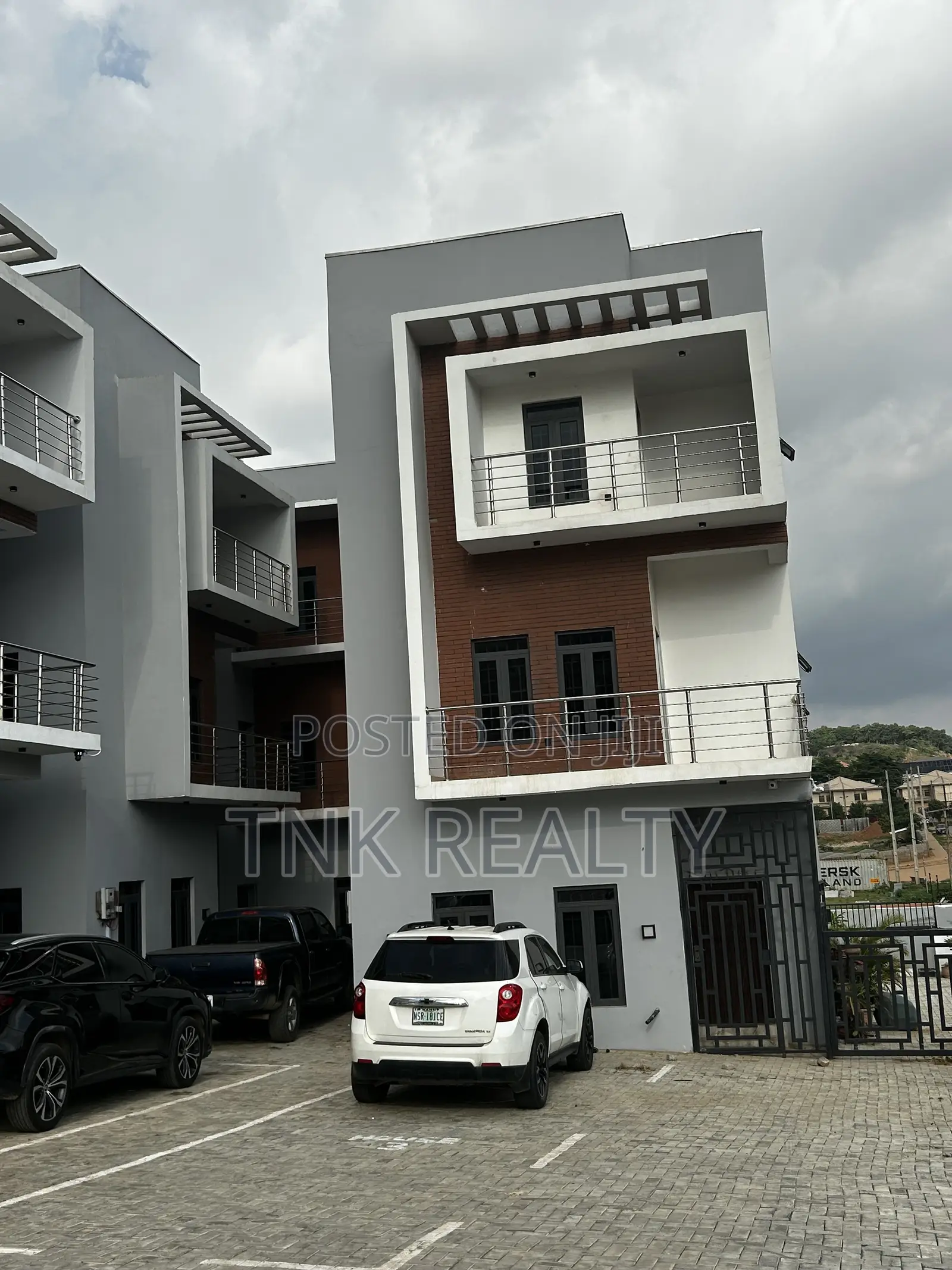 4bedroom Terrace Duplex in Mabushi