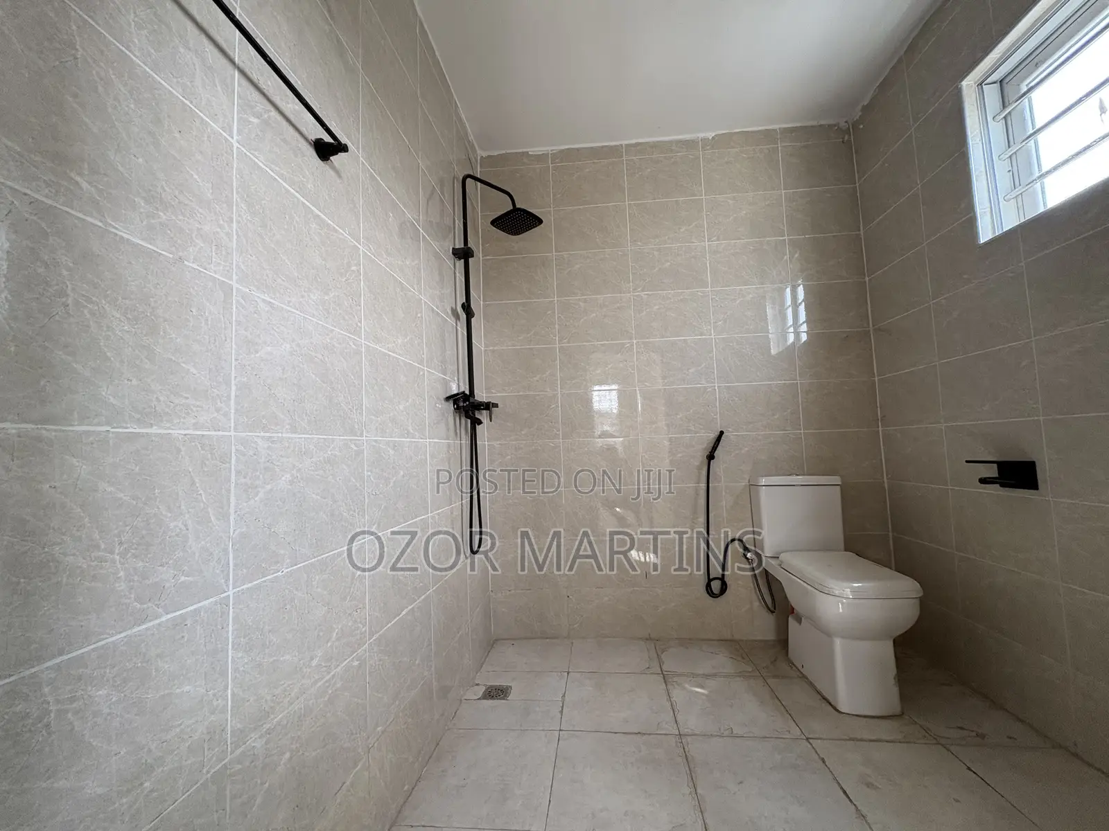 3bdrm Block of Flats in Idu for rent in Idu