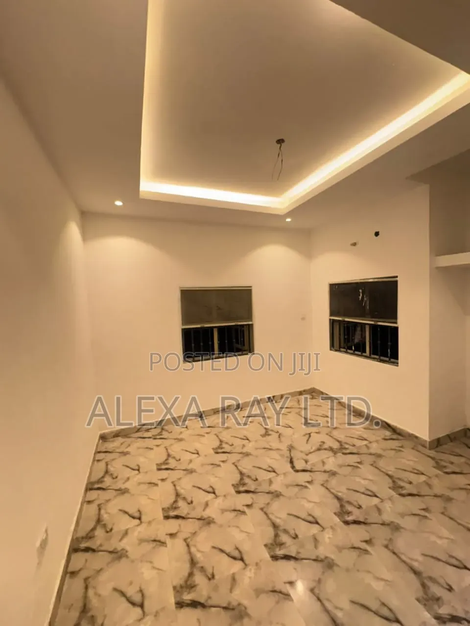 Mini Flat in Ikota for rent in Ikota