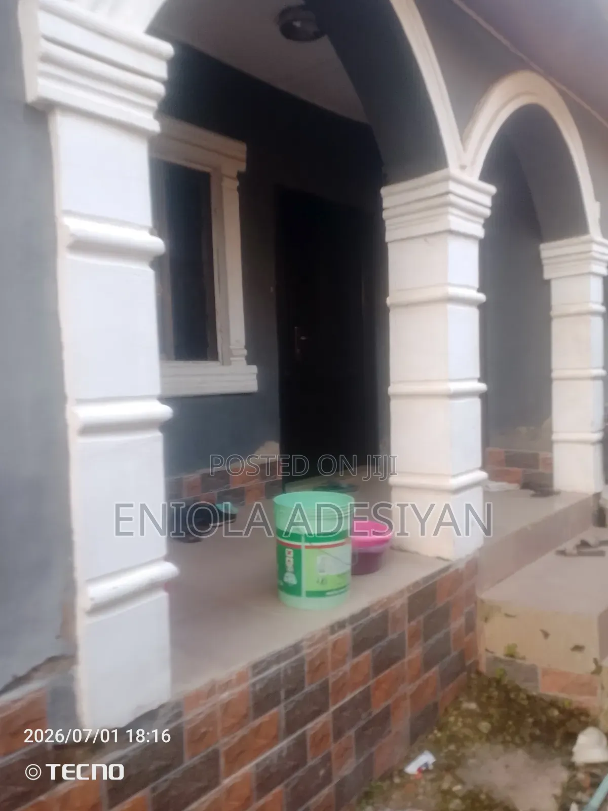 3bdrm Block of Flats in Mcly, Igbogbo for sale in Igbogbo