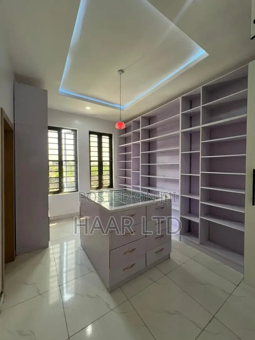 3bdrm Duplex in Abraham Adesanya Estate for rent in Abraham Adesanya Estate