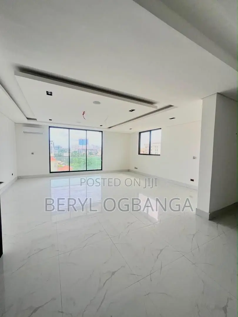 4bdrm Maisonette in Ikoyi S.W for sale in Ikoyi S.W