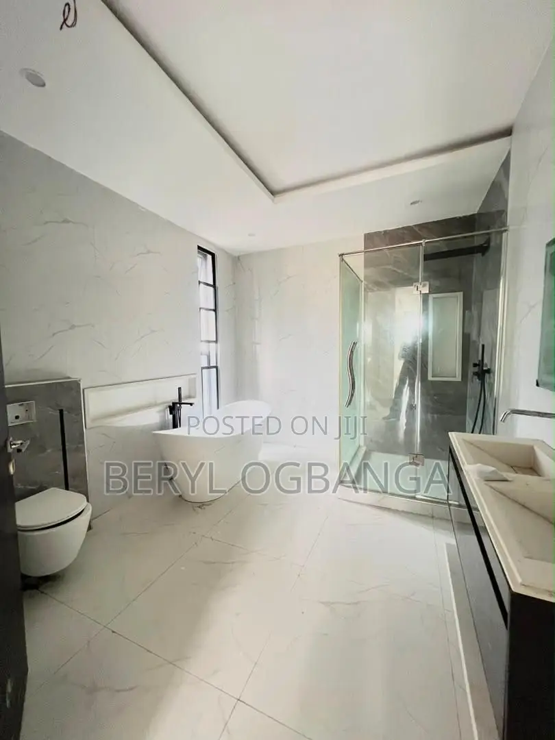 4bdrm Maisonette in Ikoyi S.W for sale in Ikoyi S.W