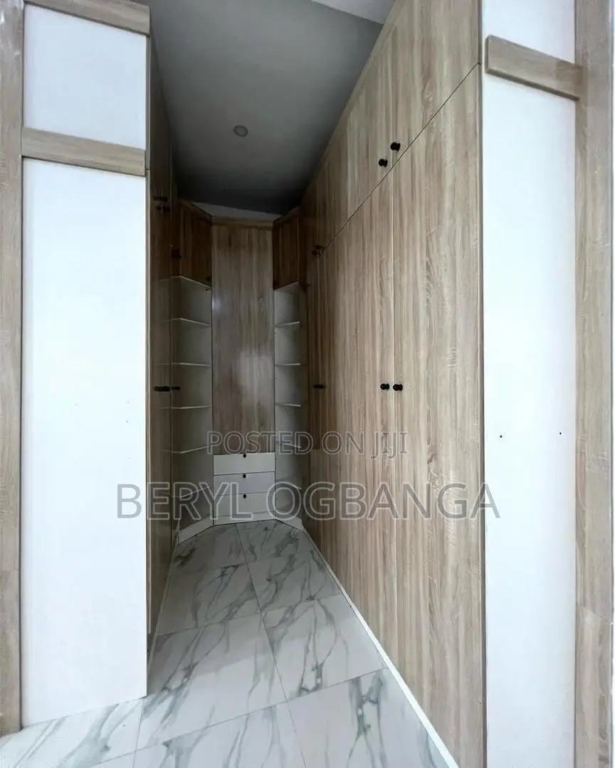 4bdrm Duplex in Lekki Phase 2 for rent in Lekki Phase 2