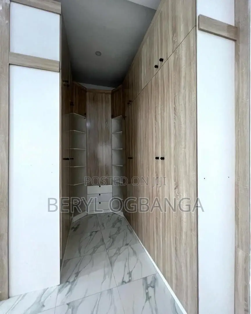 4bdrm Duplex in Lekki Phase 2 for rent in Lekki Phase 2