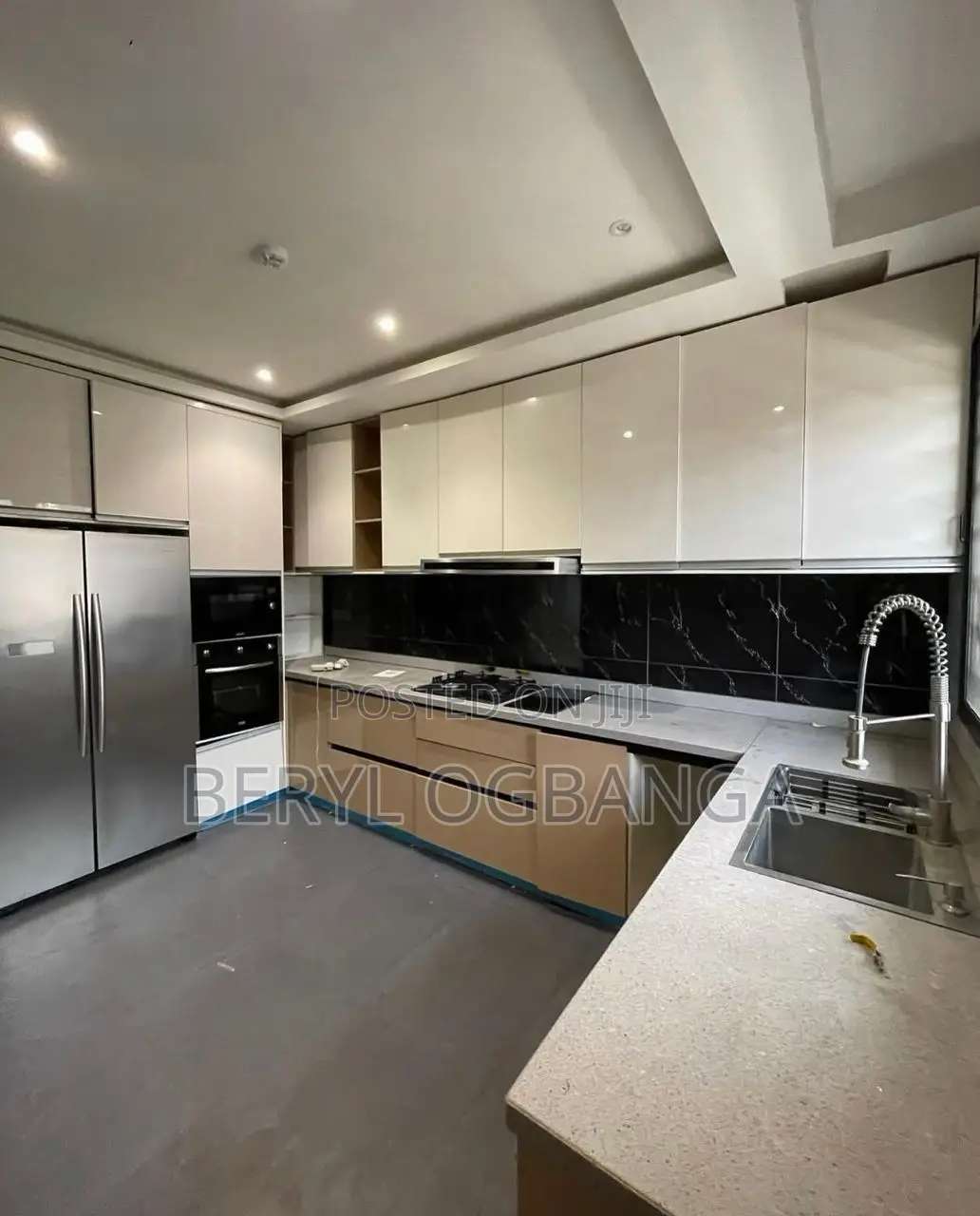 4bdrm Duplex in Lekki Phase 1 for rent in Lekki Phase 1