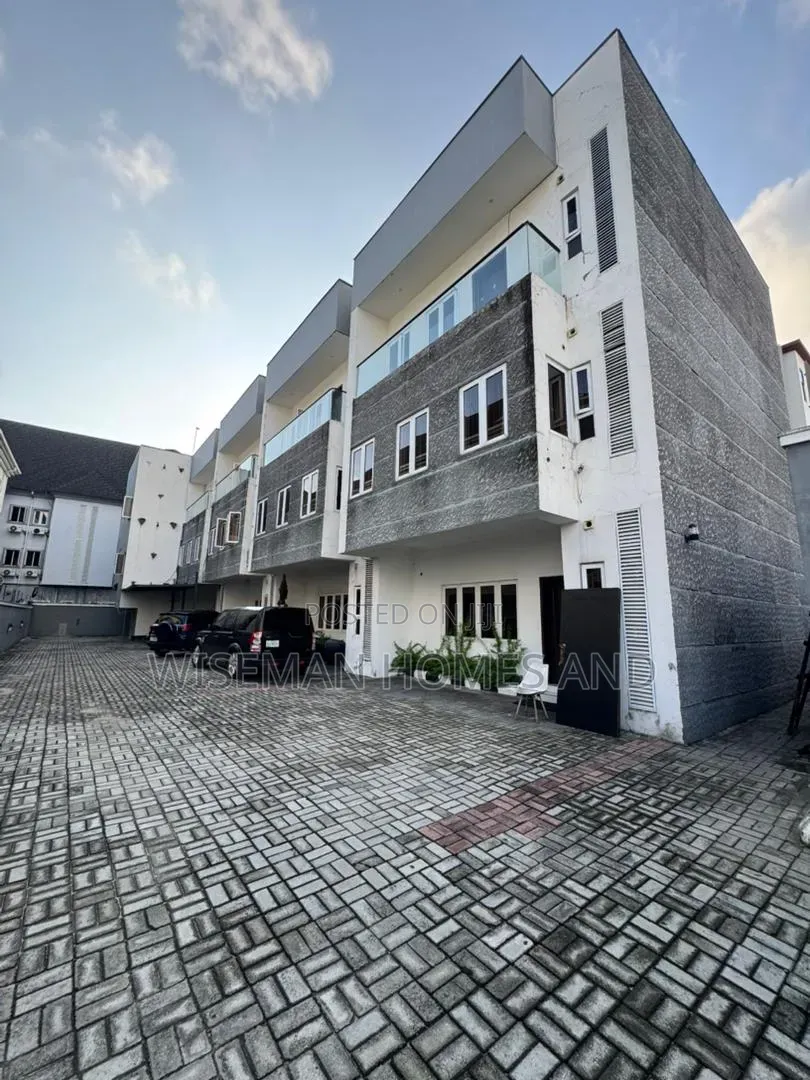 4bdrm Duplex in Ikate Lekki Eti-Osa for rent in Ikate