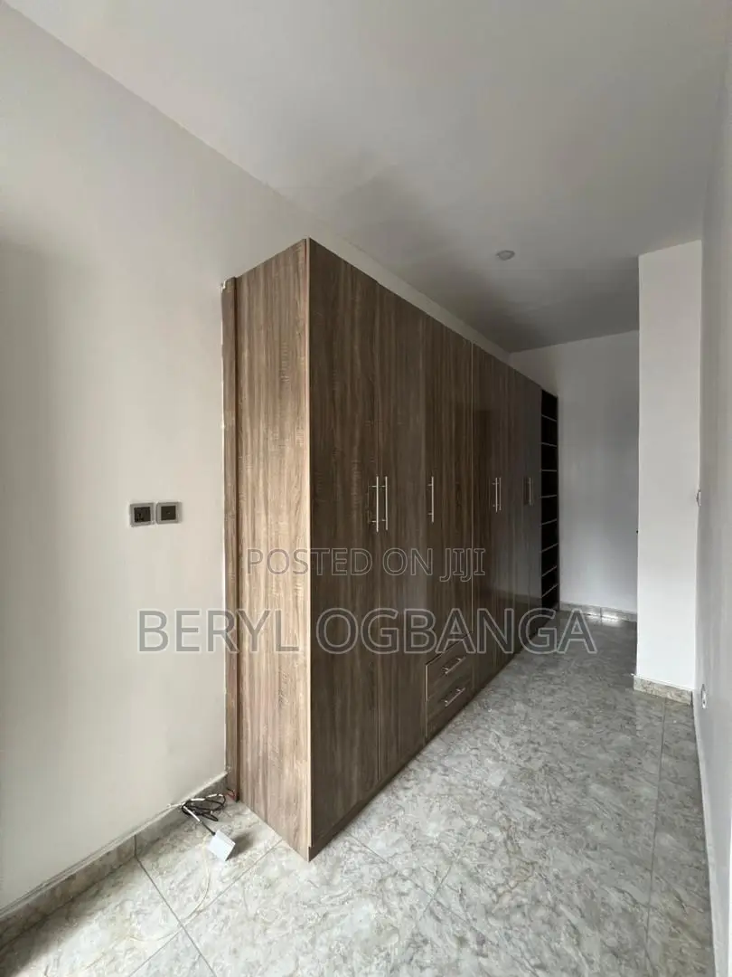 4bdrm Duplex in Lekki Phase 2 for rent in Lekki Phase 2