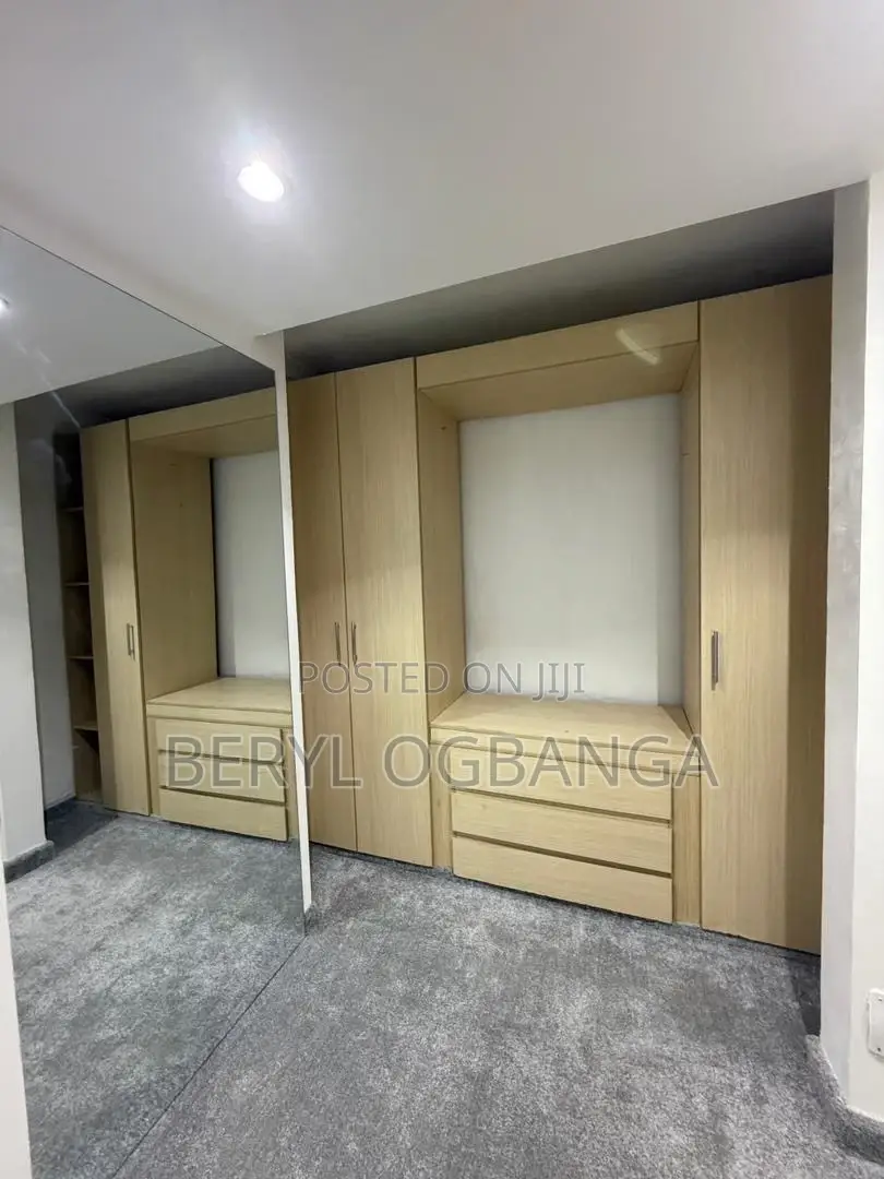 Furnished 1bdrm Apartment in Ikoyi S.W for rent in Ikoyi S.W