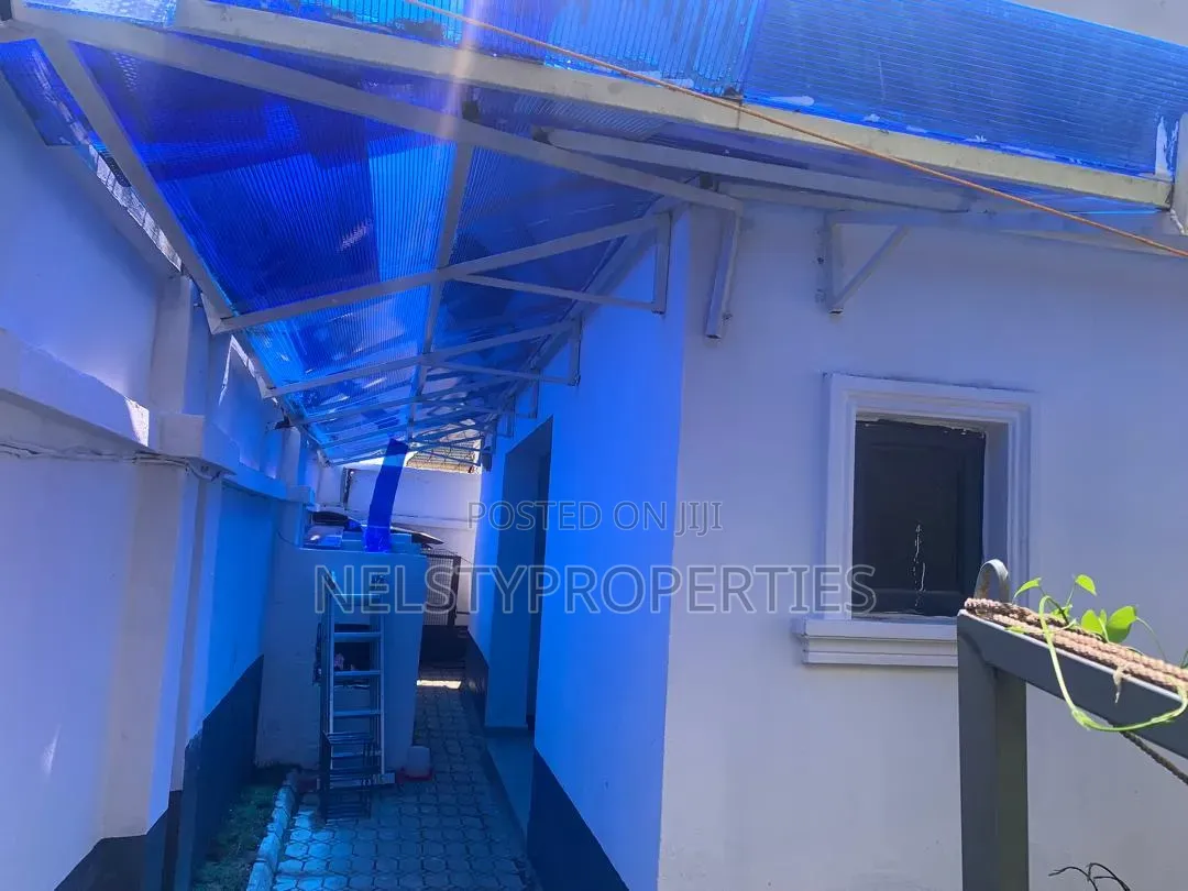 Mini Flat in Efab Metropolis, Karsana for rent in Karsana
