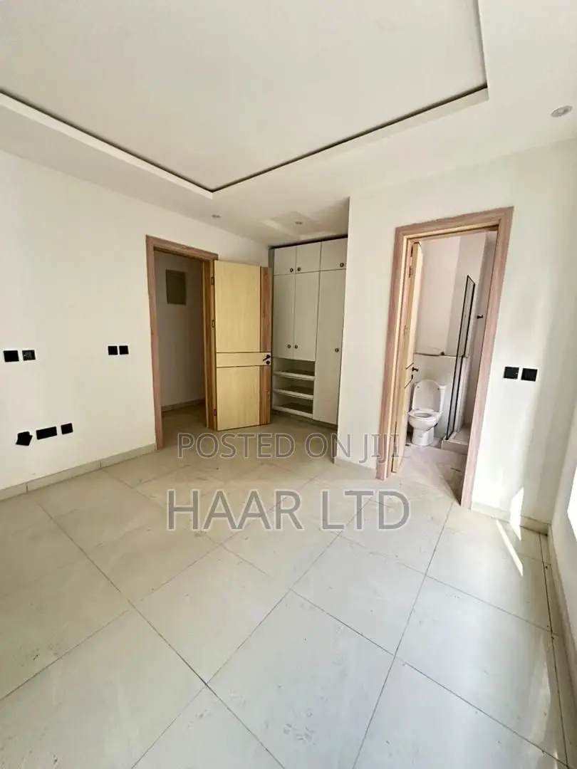 3bdrm Apartment in Lekki Phase 1 for sale in Lekki Phase 1