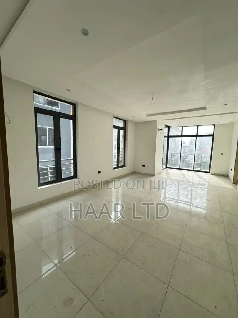 3bdrm Apartment in Lekki Phase 1 for sale in Lekki Phase 1