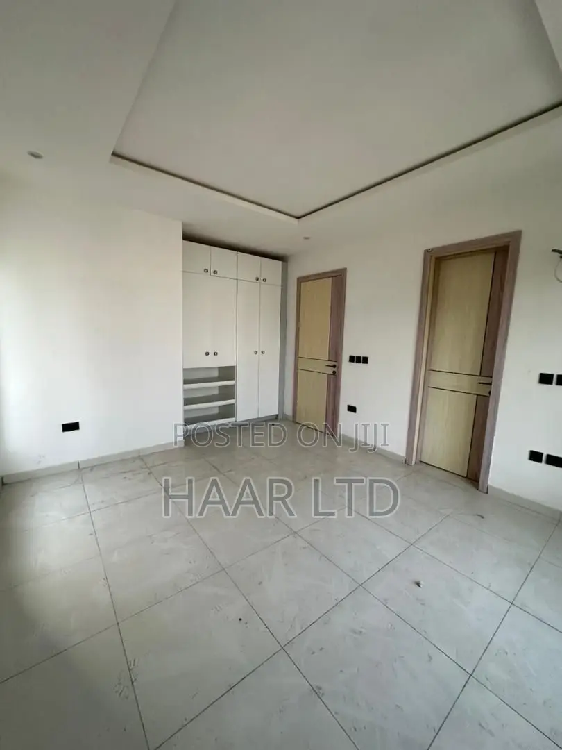 3bdrm Apartment in Lekki Phase 1 for sale in Lekki Phase 1
