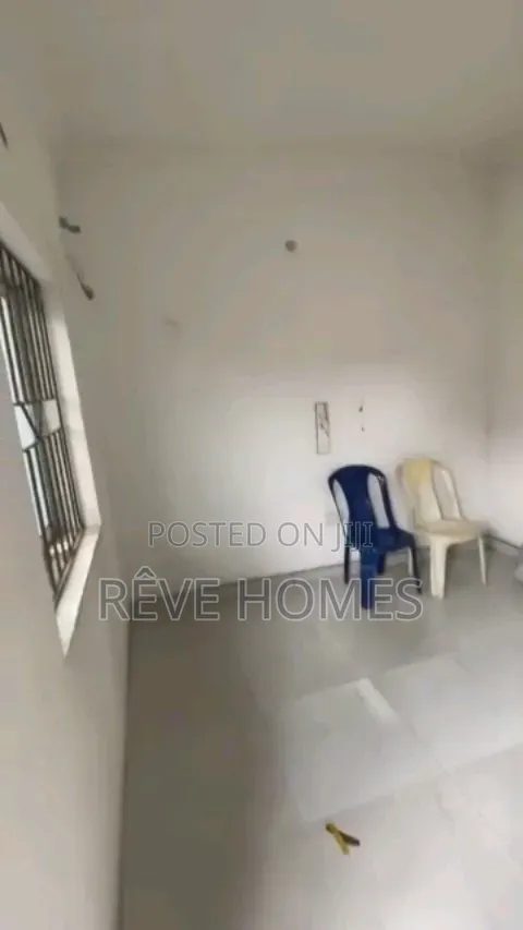 Mini Flat in Alagomeji for rent in Alagomeji