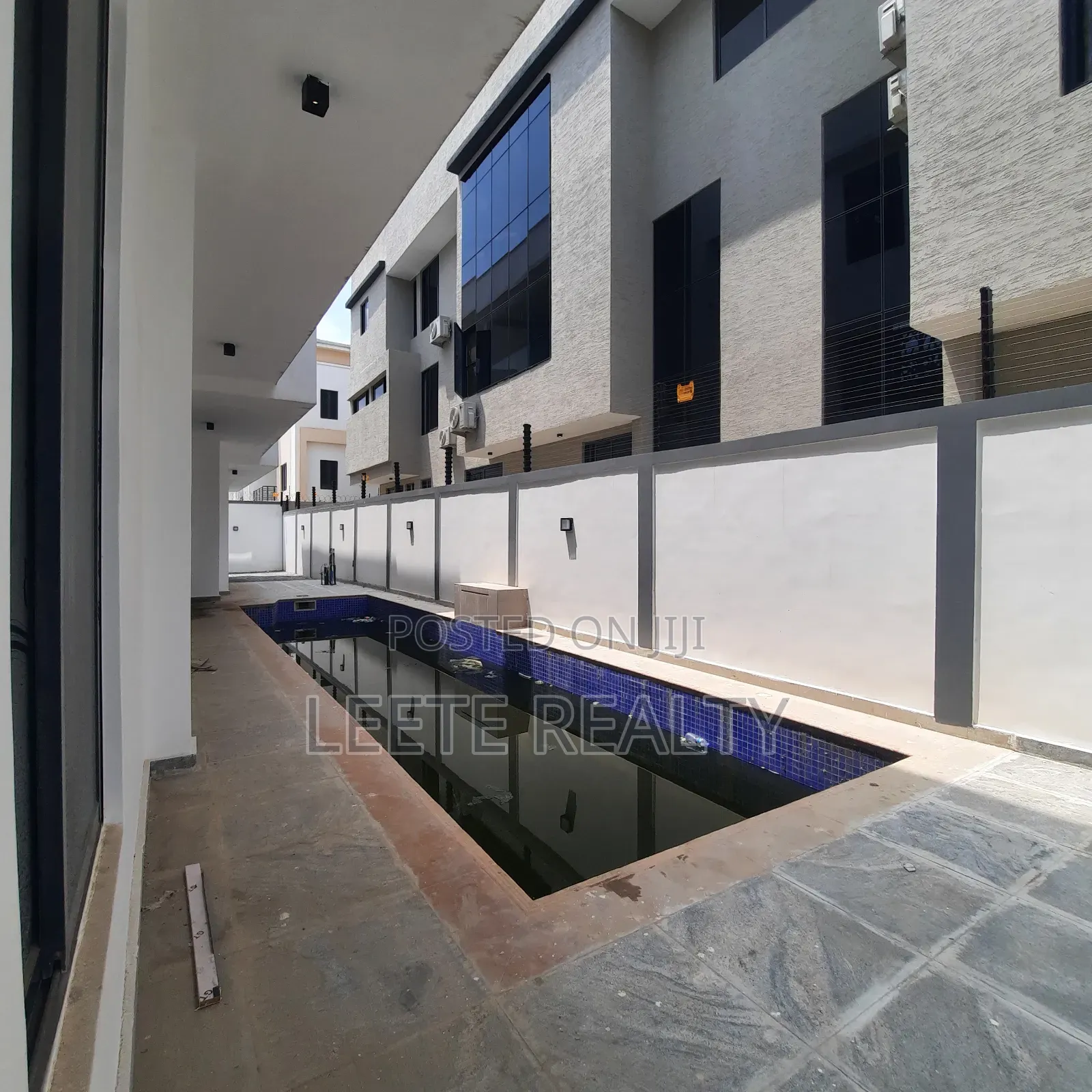 5bdrm Duplex in Katampe Extension for sale in Katampe Extension
