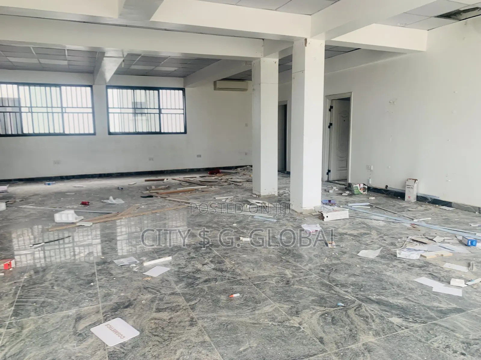 Open Space Shop in Gwarinpa for Rent in Dape