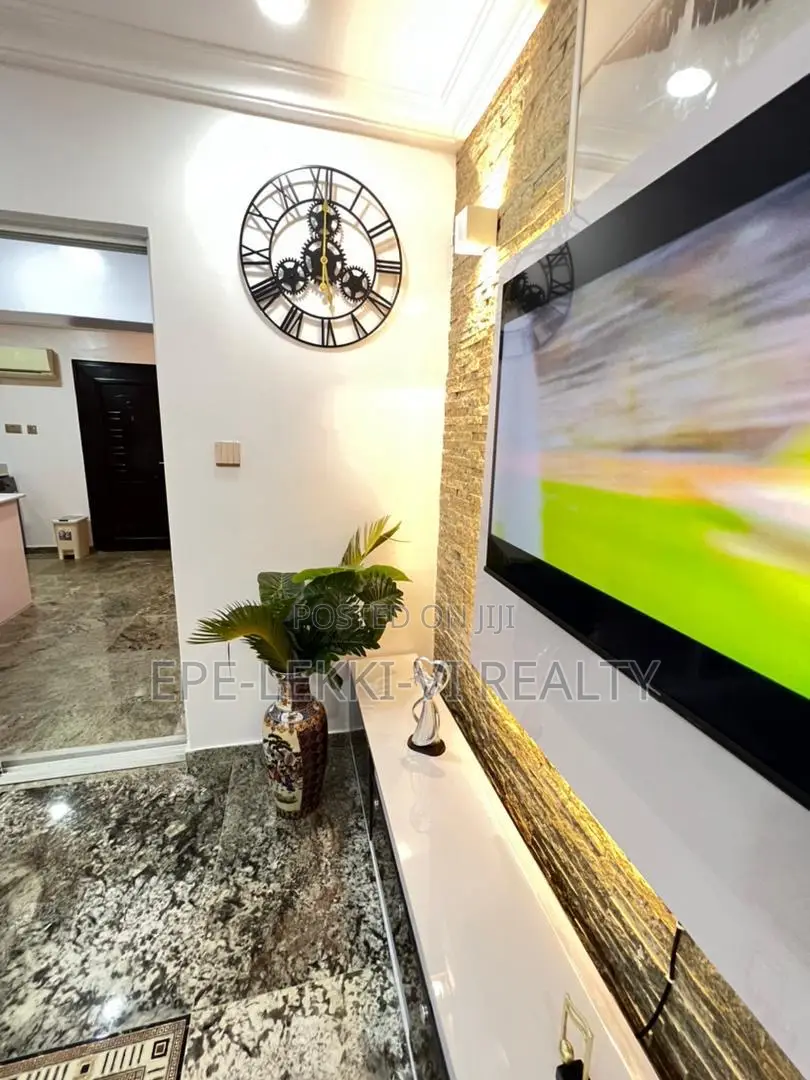 Furnished 1bdrm Apartment in Victoria Island for sale in Victoria Island