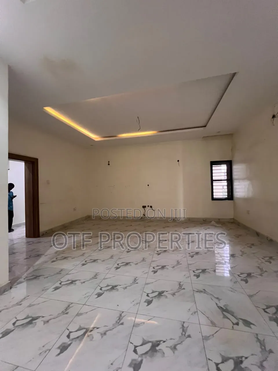 3bdrm Block of Flats in Gilmore, Jahi for sale in Jahi