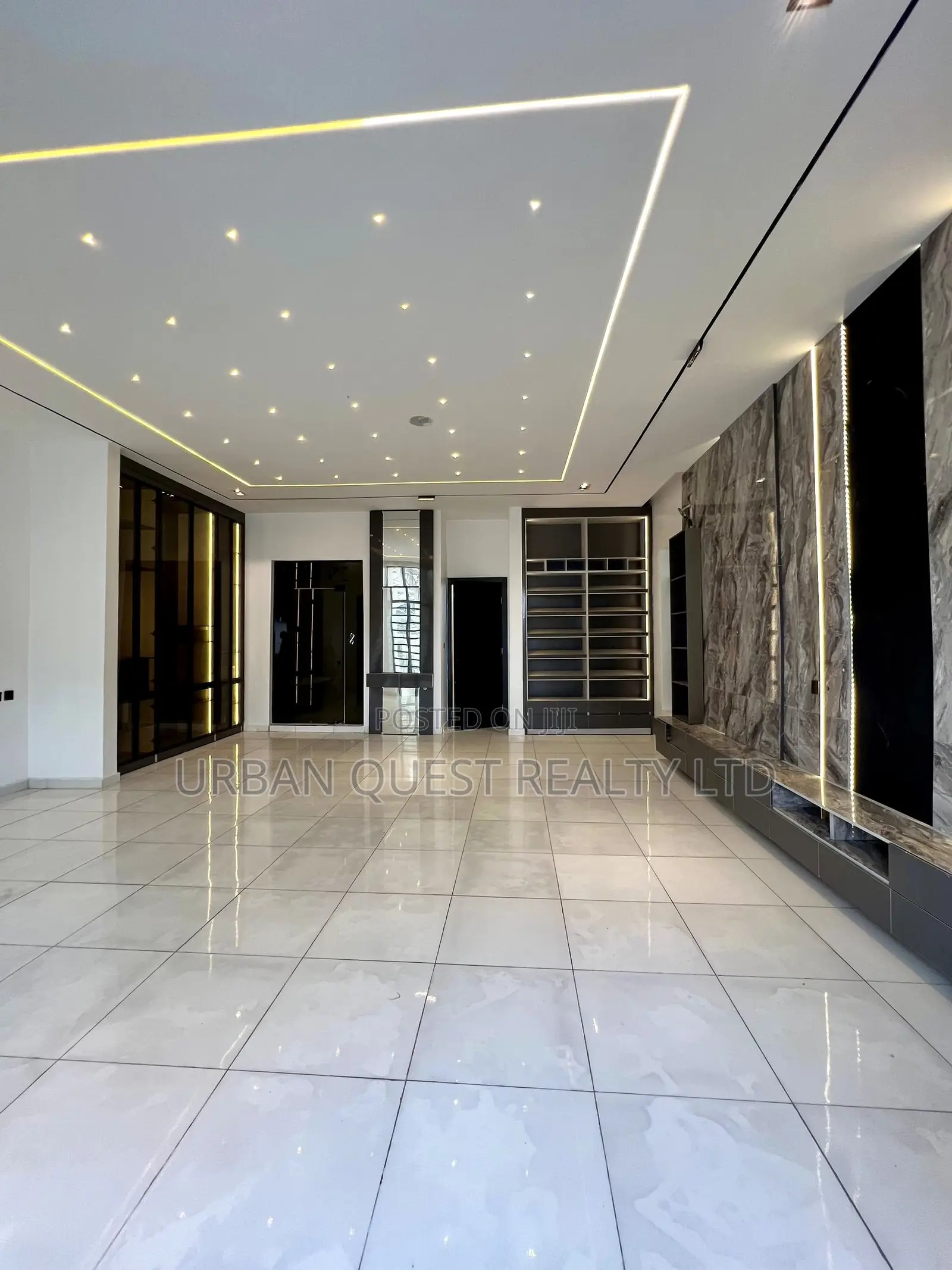 5bdrm Duplex in VGC / Ajah for sale in VGC / Ajah