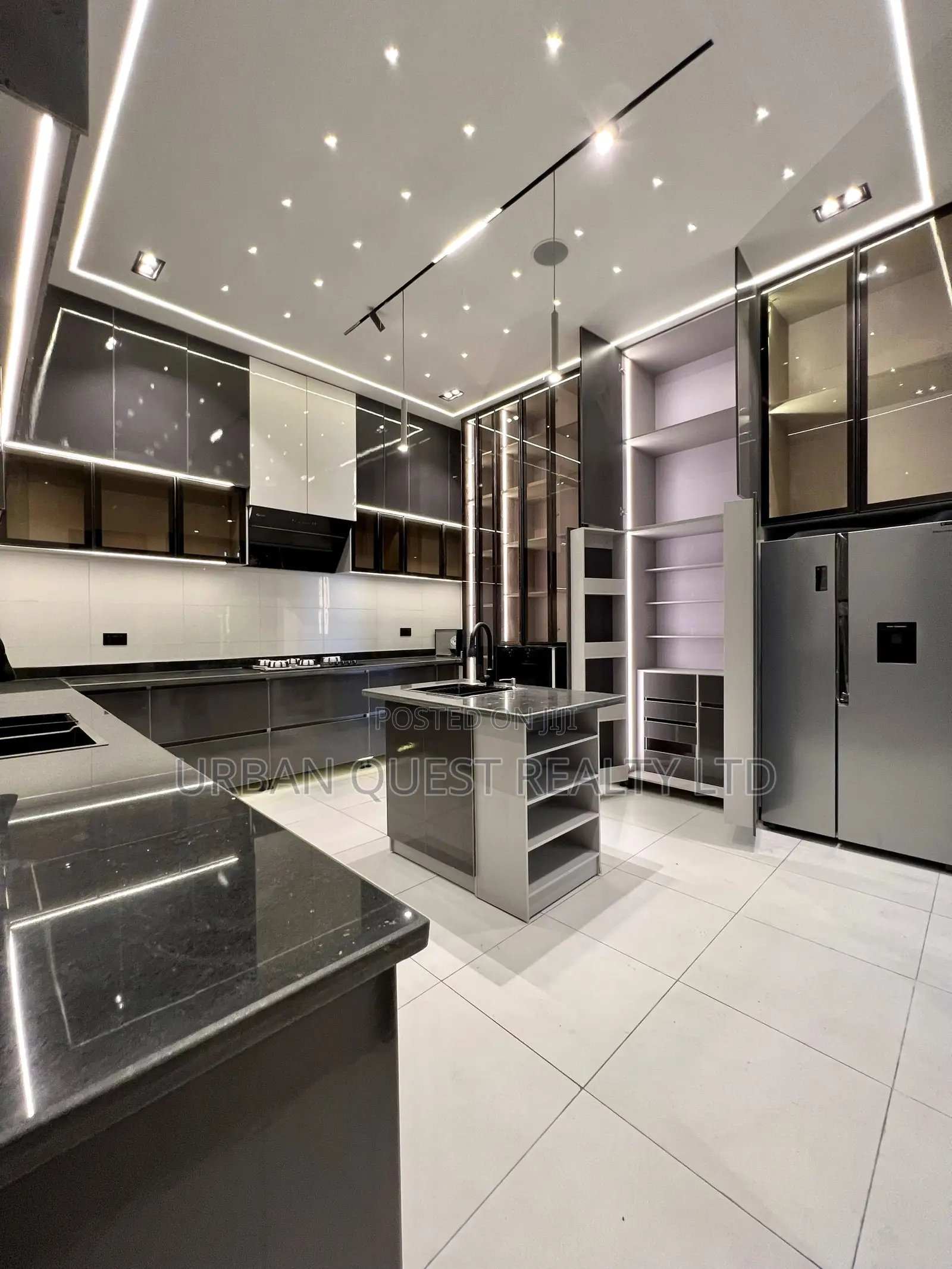 5bdrm Duplex in VGC / Ajah for sale in VGC / Ajah