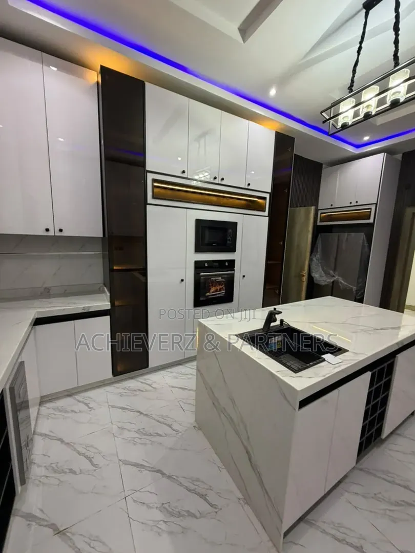 6bdrm Duplex in Katampe (Main) for sale in Katampe (Main)