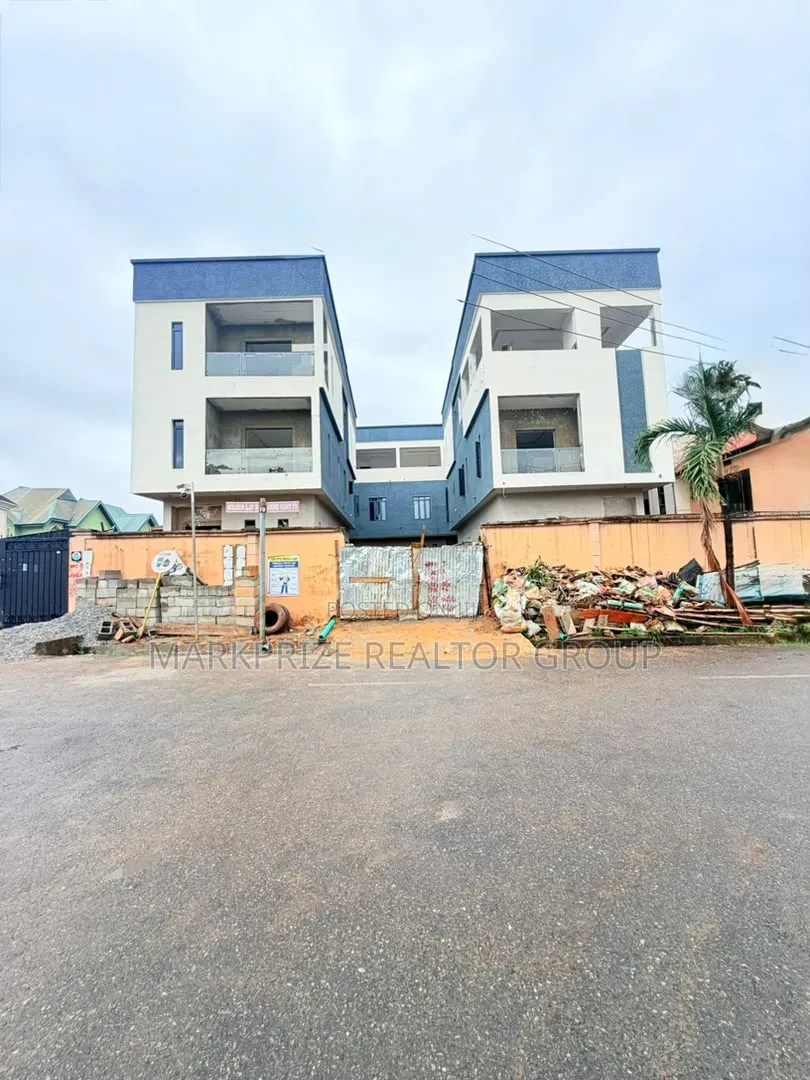 4bdrm Duplex in Magodo Gra Phase 2 for sale in GRA Phase 2 Shangisha