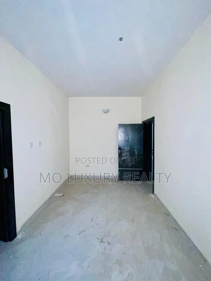 2bdrm Apartment in Osapa london for rent in Osapa london