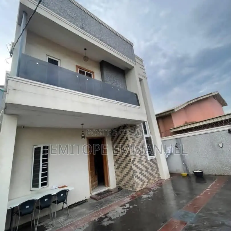 Furnished 4bdrm Duplex in New Oko Oba for sale in New Oko Oba