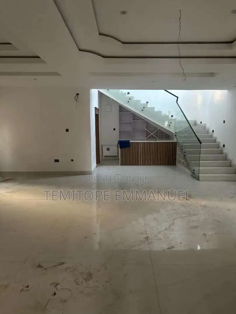 Furnished 4bdrm Duplex in Dopemu for sale in Dopemu