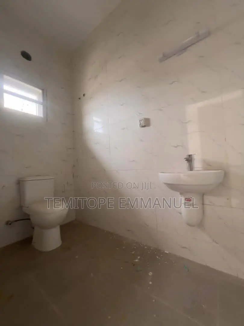 Furnished 3bdrm Bungalow in Berger for sale in Berger