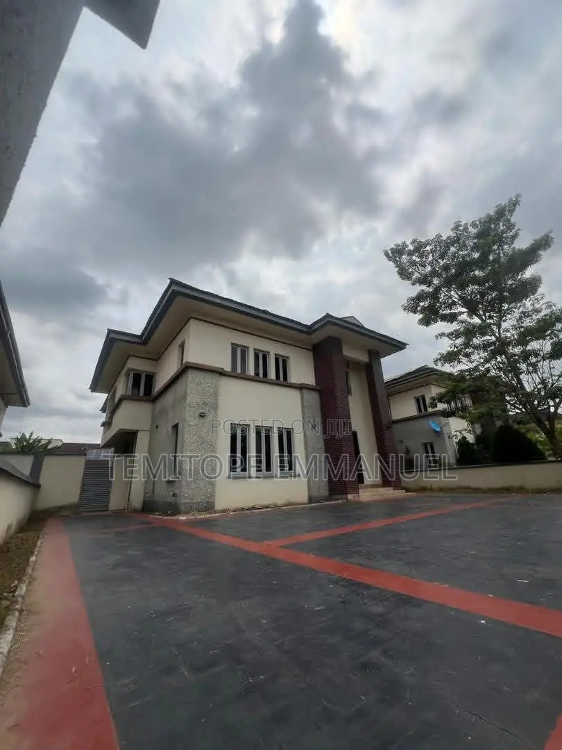 Furnished 5bdrm Duplex in Berger for sale in Berger