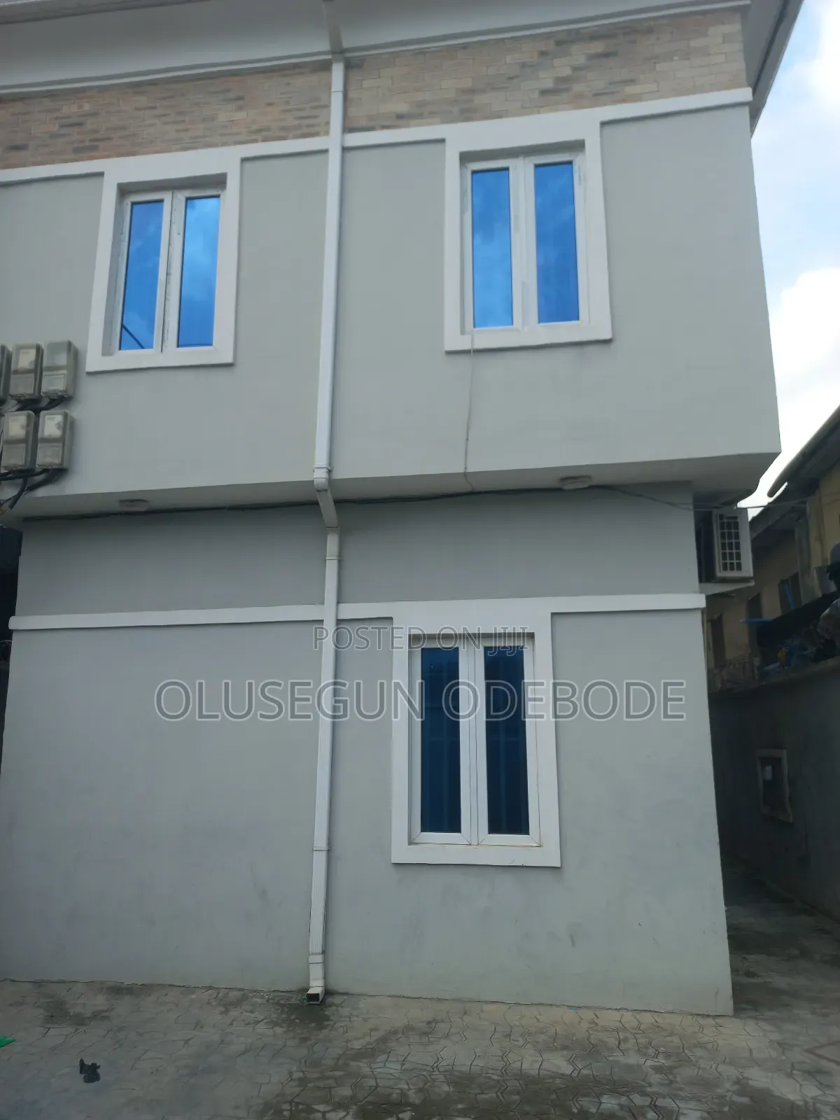 8bdrm Duplex in Olowora, Berger for sale in Berger