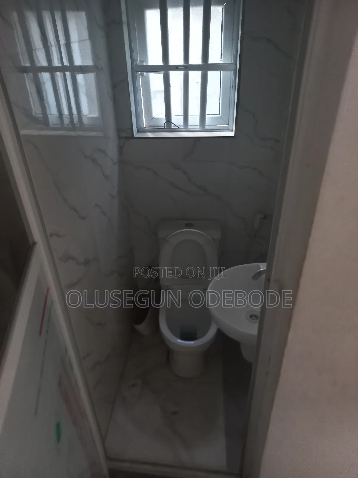 8bdrm Duplex in Olowora, Berger for sale in Berger