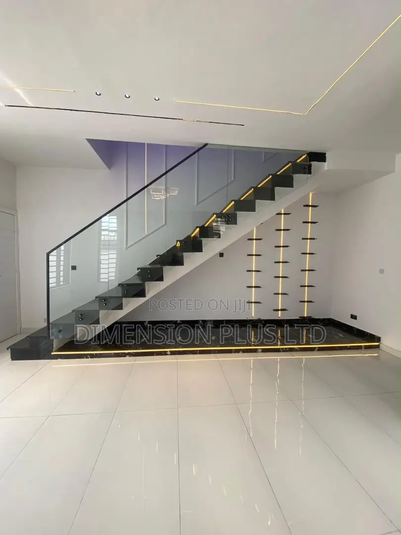 4bdrm Duplex in Ikota for sale in Ikota