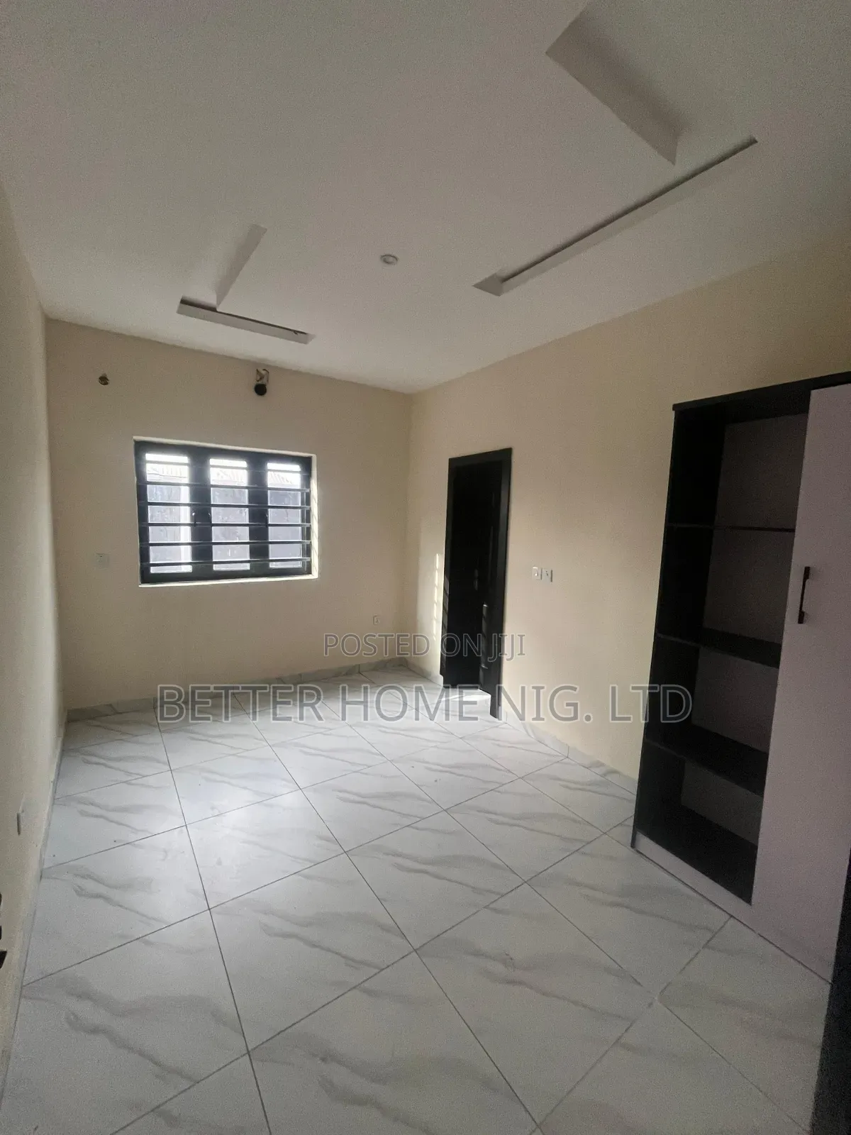 3bdrm Bungalow in Oluyole Estate for rent in Oluyole