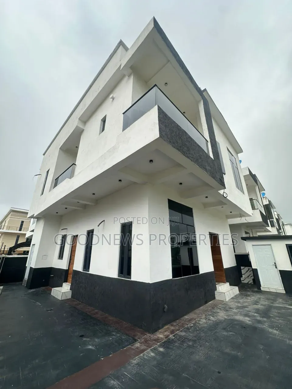 4bdrm Duplex in Ajah, Abraham Adesanya Estate for rent in Abraham Adesanya Estate