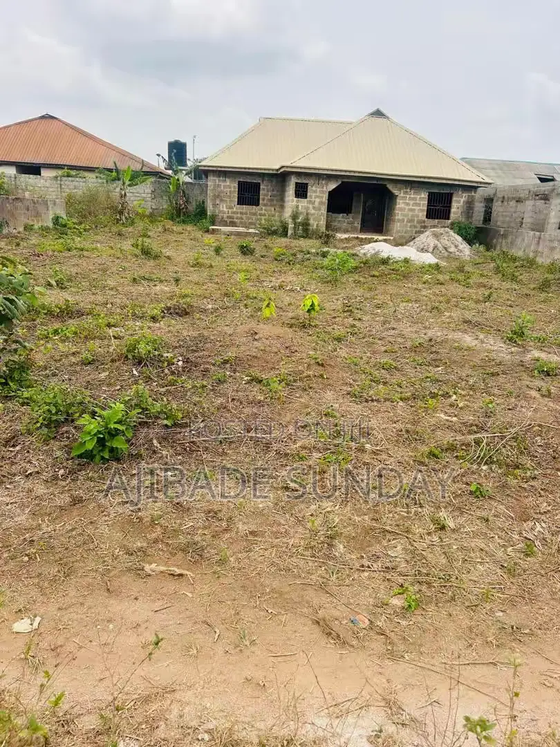 3bdrm House in Ado-Odo/Ota for sale in Ado-Odo/Ota