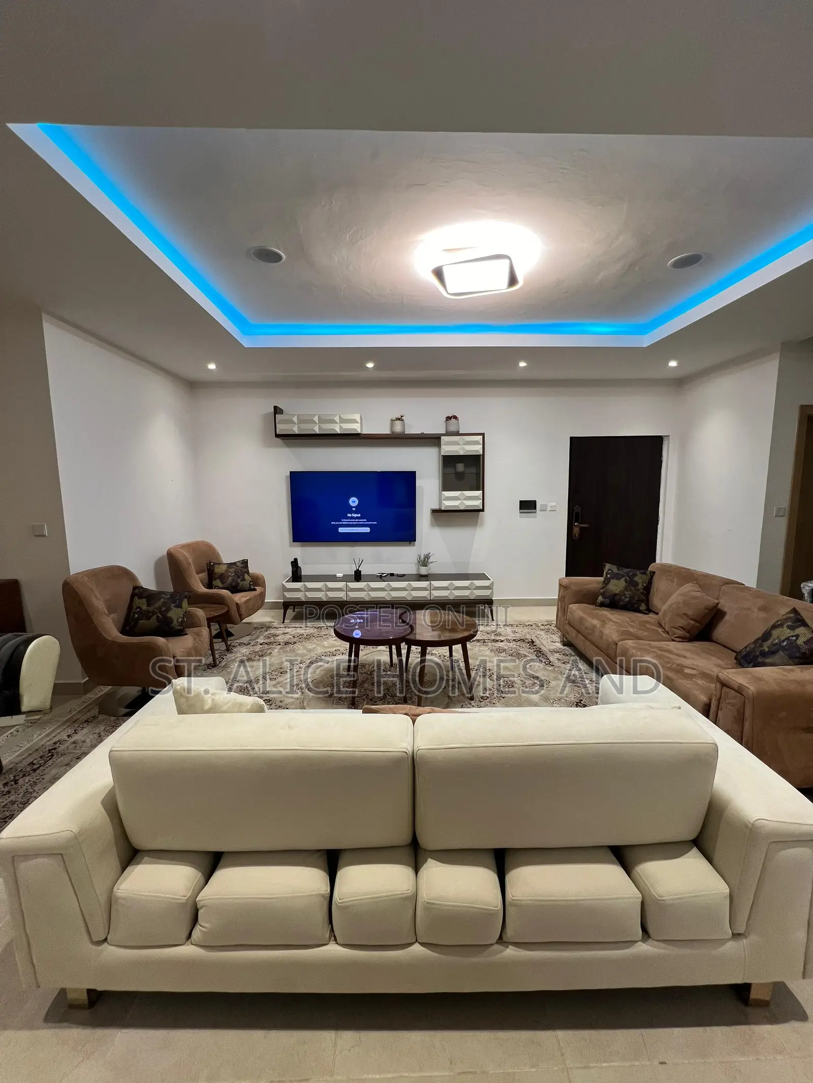 Isreal 3 Bedroom Semi Detached Duplex With Massage Chair in Abuja (FCT)