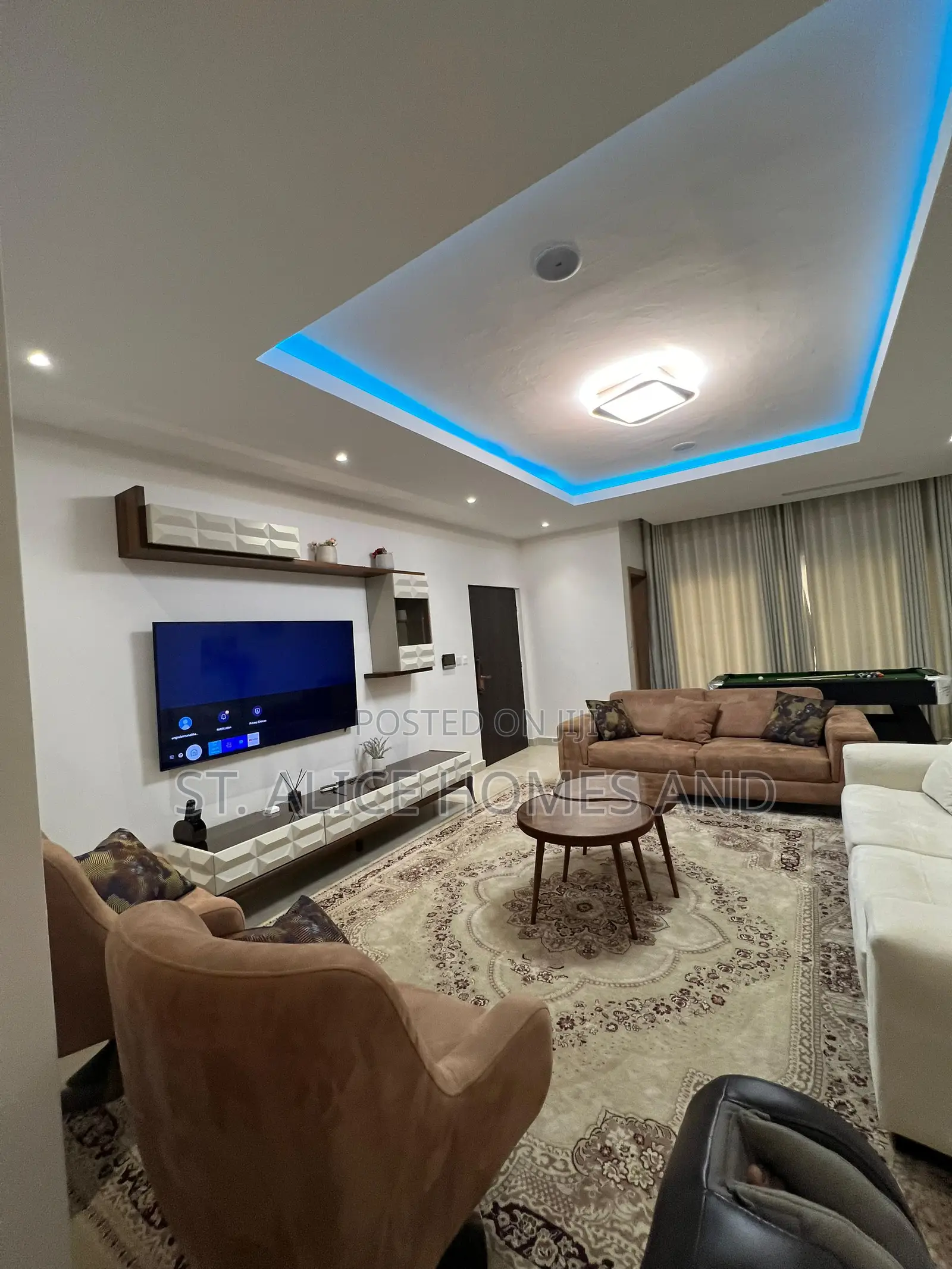 Isreal 3 Bedroom Semi Detached Duplex With Massage Chair in Abuja (FCT)