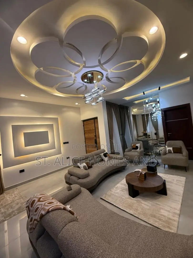 4 Bedrooms ( Self Compound) Snooker & Ps5 Alaka Estate, Surulere Lagos in Alaka Estate