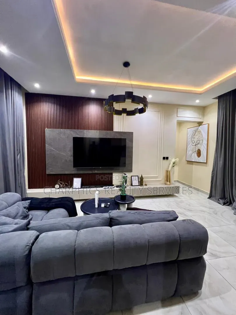 Furnished Mini Flat in Lekki Phase 1 for rent in Lekki Phase 1